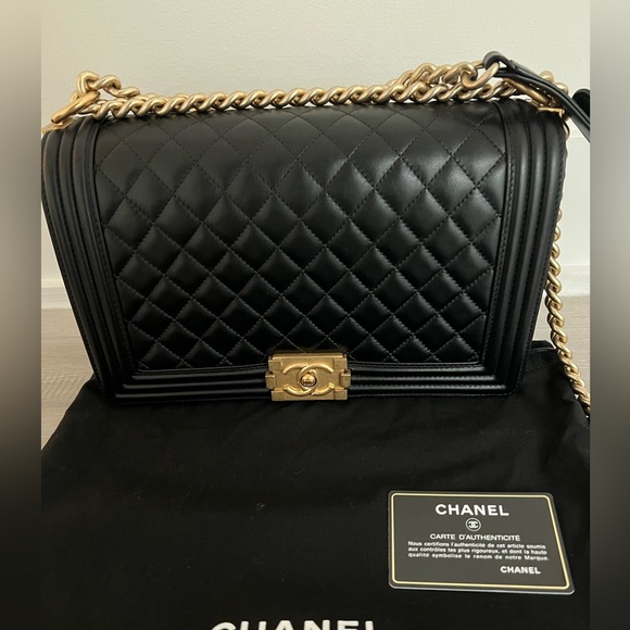 Chanel le boy new medium black bag - Picture 7 of 15